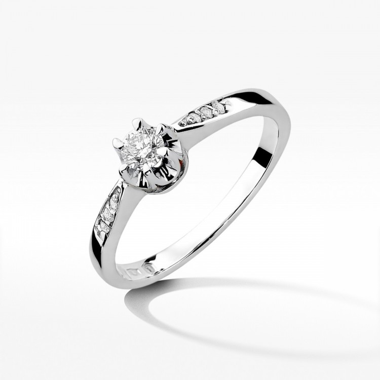 Pierścionek z białego złota z diamentami  - próba 585 0,25CT W-291B