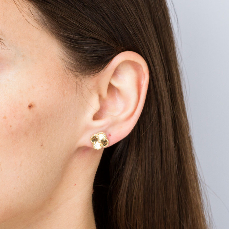 Kolczyki ze złota kwiatki