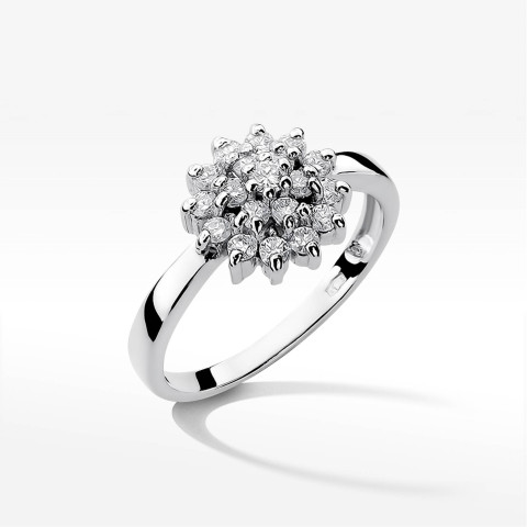 Pierścionek z białego złota z diamentami - próba 585 0,40CT PV-252B