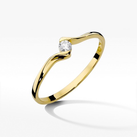 Pierścionek z żółtego złota z diamentem - próba 585 0,09CT W-332A