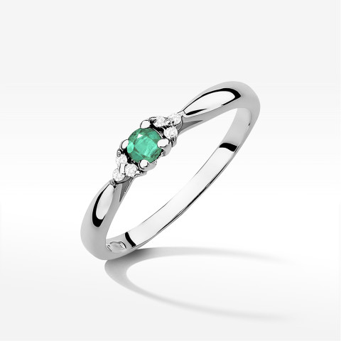Pierścionek z białego złota ze szmaragdem - próba 585 0,18CT PV-199BSZ