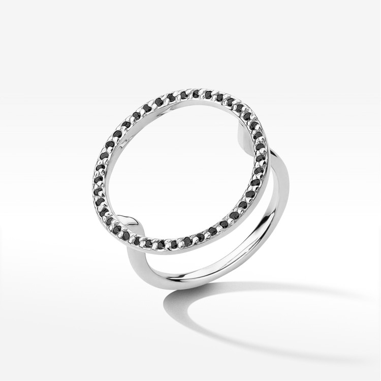 Pierścionek z czarnymi Diamentami 0,20CT białe złoto W0510