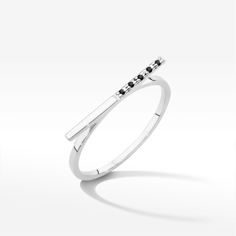 Pierścionek z czarnymi Diamentami 0,025ct białe złoto W0537
