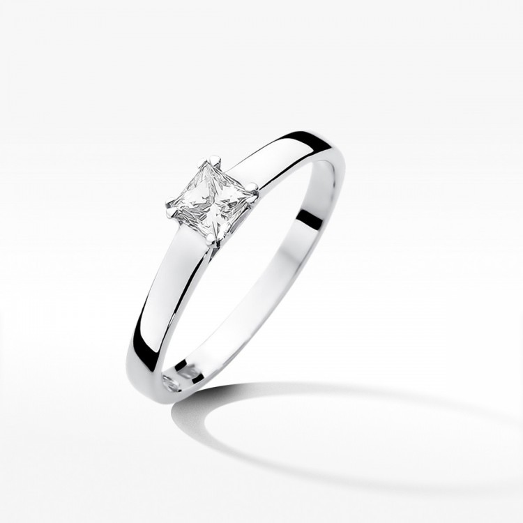 Pierścionek z białego złota z diamentem - próba 585 0,30CT W-347B
