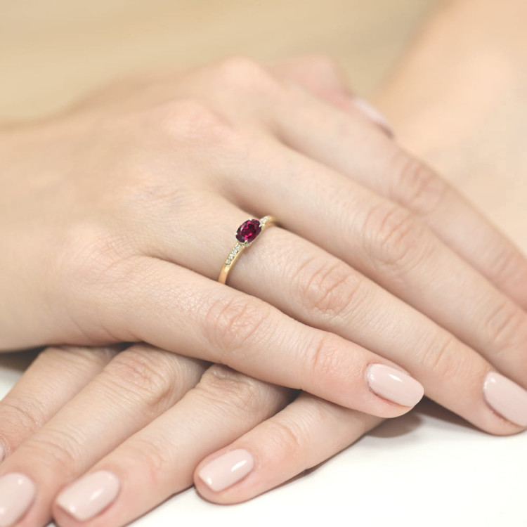 Pierścionek PV-197 Rodolit 0,50ct żółte złoto