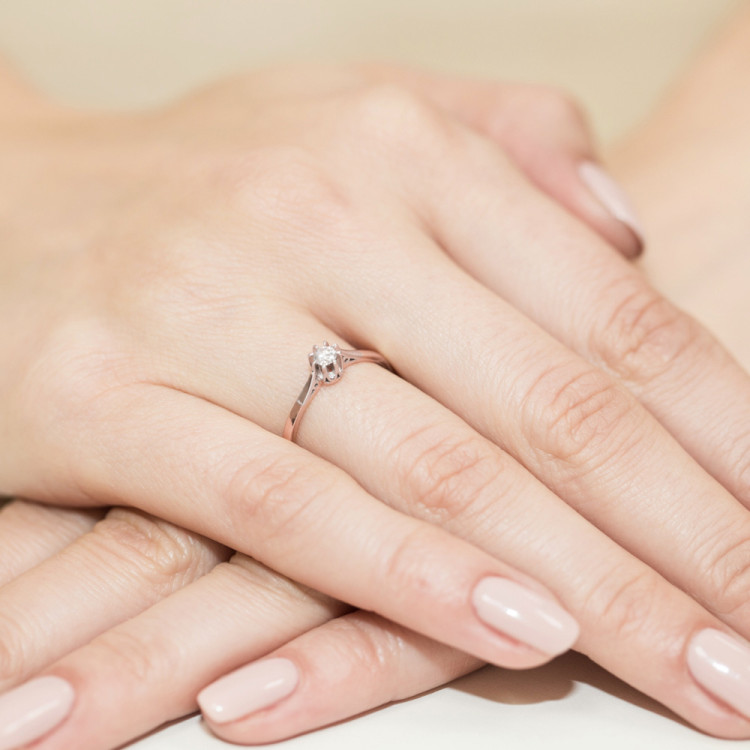 Pierścionek W0209 Diament 0,08ct różowe złoto