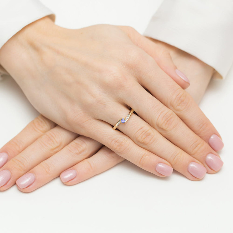 Pierścionek W0262 Tanzanit 0,15ct żółte złoto