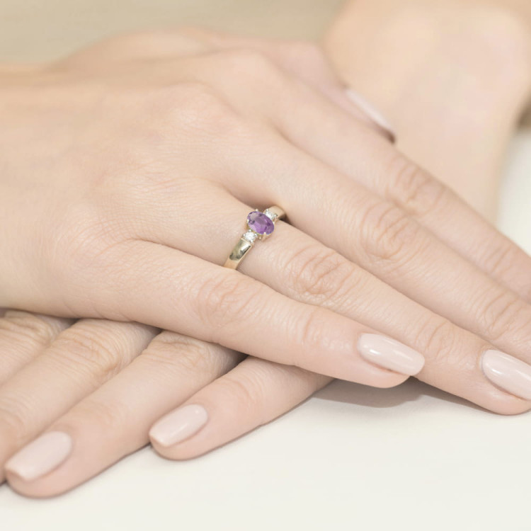 Pierścionek PV-063 Ametyst 0,40ct białe złoto