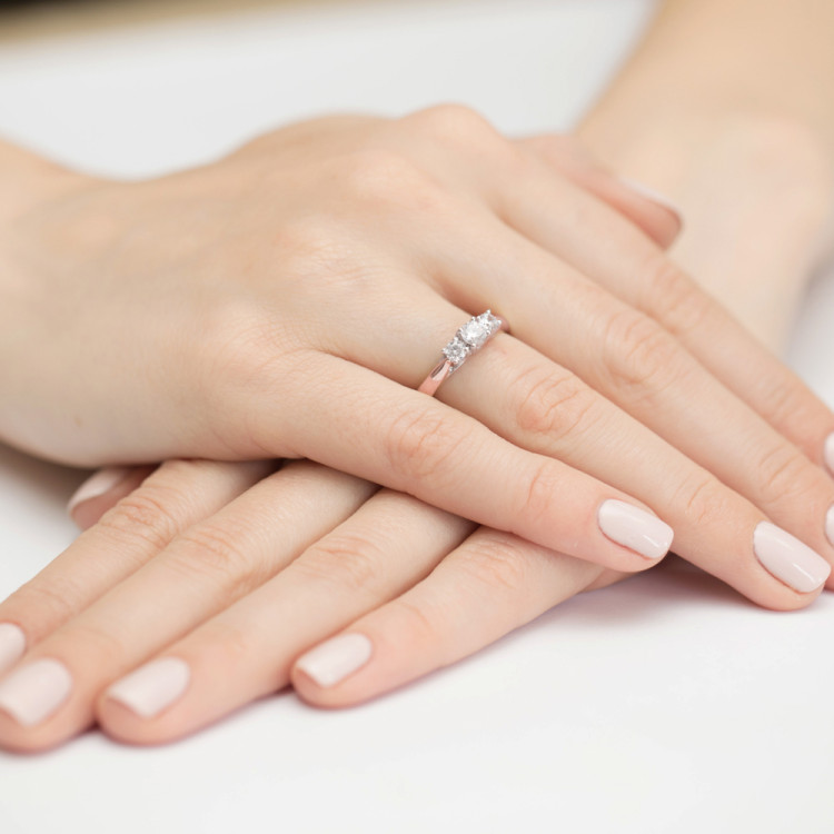 Pierścionek W0344 Diament 0,49ct różowe złoto