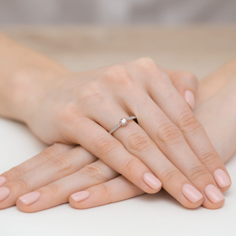 Pierścionek W0435 Diament 0,10ct różowe złoto