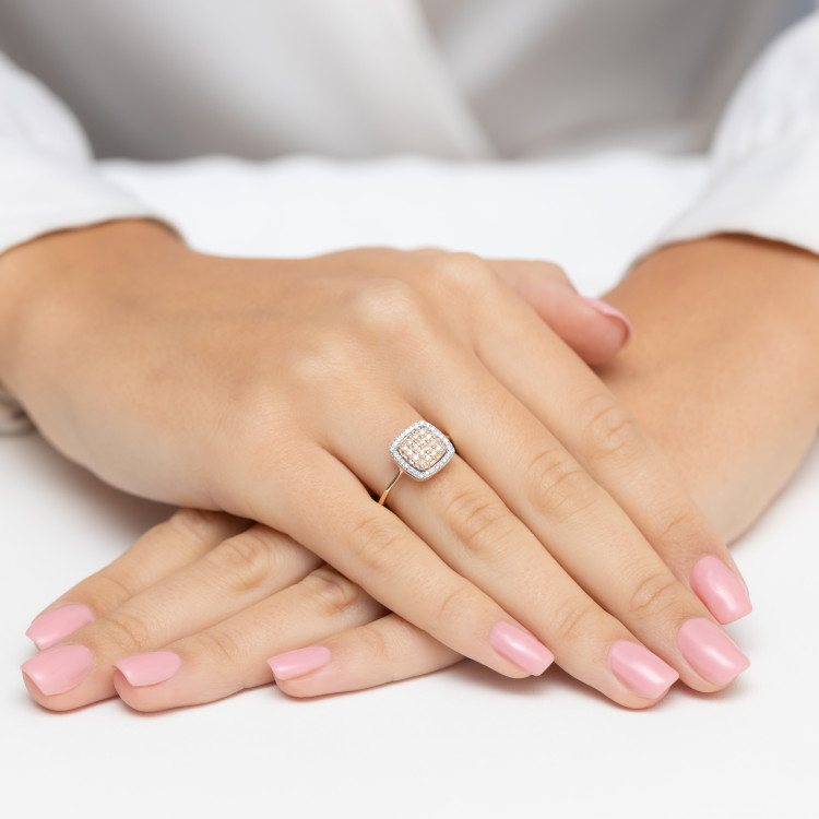 Pierścionek z diamentami 0,278ct różowe złoto W0568