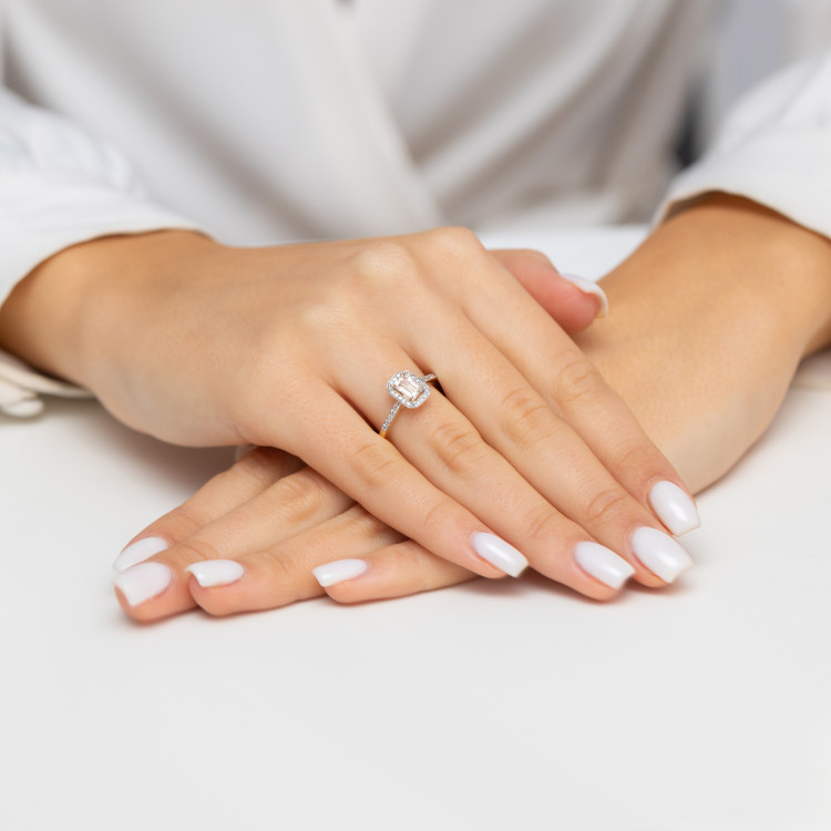 Pierścionek W0575 Morganit 0,786ct żółte złoto