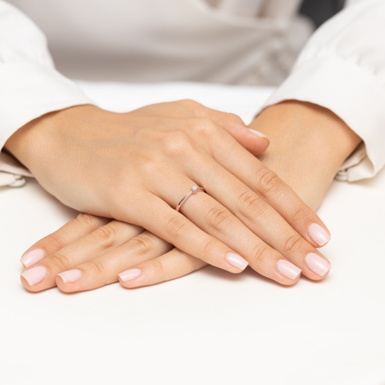 Pierścionek W0670 Diament 0,05ct różowe złoto