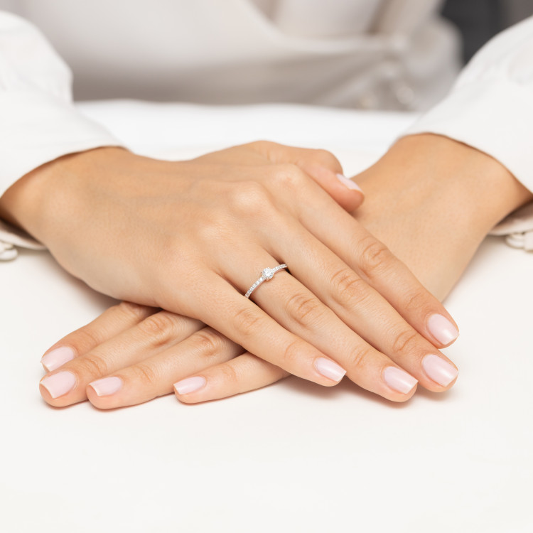 Pierścionek z diamentami 0,39ct różowe złoto W0671