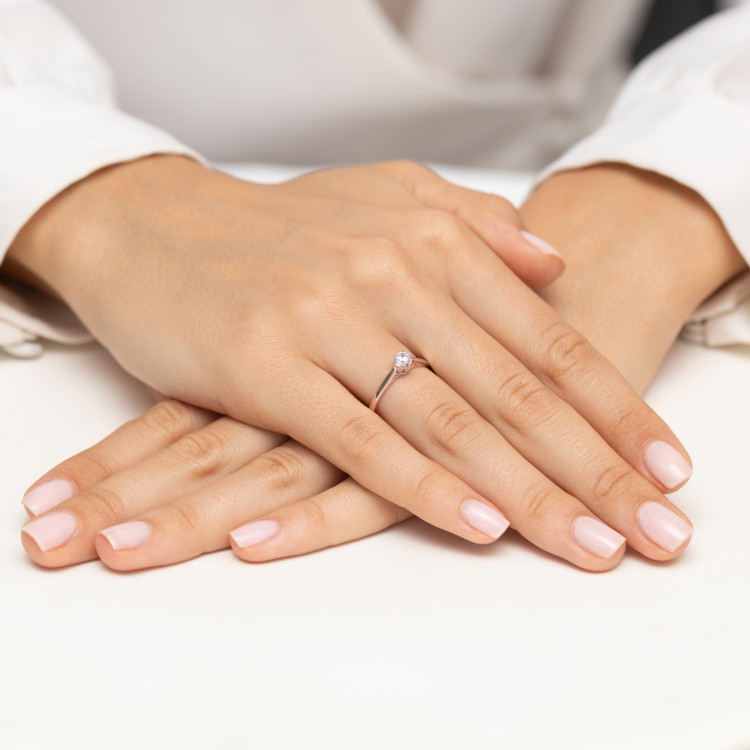 Pierścionek W0672 z diamentem 0,18ct różowe złoto