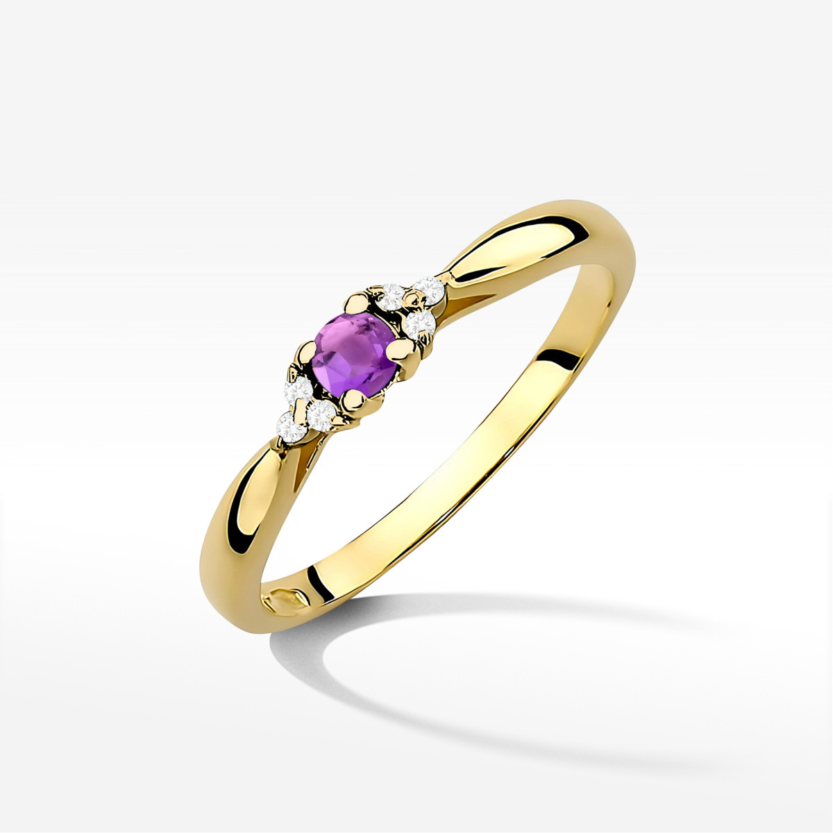 Pierścionek z żółtego złota z ametystem - próba 585 0,13CT PV-199.Z3.AMV.01