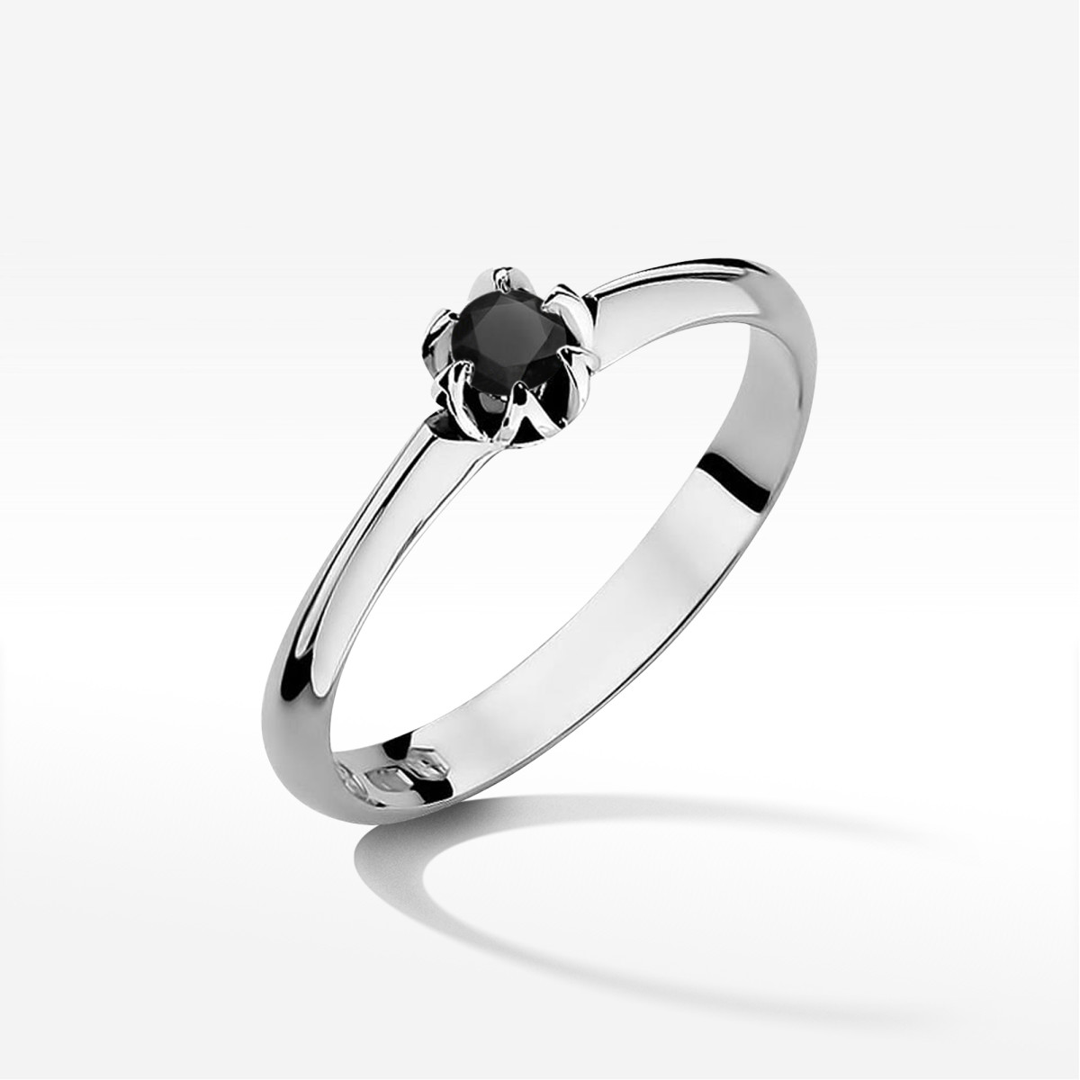 Pierścionek z białego złota z czarnym diamentem - próba 585 0,12CT w0134.B3.DIB.01