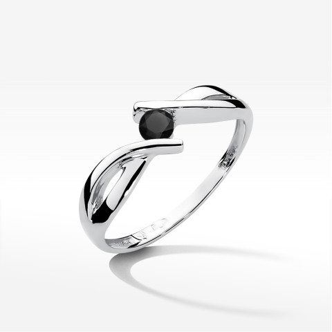Pierścionek z białego złota z czarnym diamentem - próba 585 0,12CT w0191.B3.DIB.01