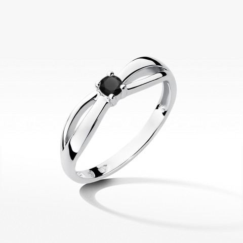 Pierścionek z białego złota z czarnym diamentem - próba 585 0,12CT w0248.B3.DIB.01