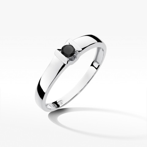 Pierścionek z białego złota z czarnym diamentem - próba 585 0,12CT w0249.B3.DIB.01