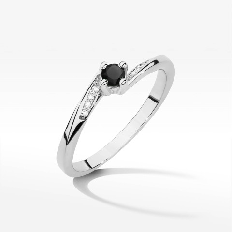 Pierścionek z białego złota z czarnym diamentem - próba 585 0,31CT w0262.B3.DIB.01