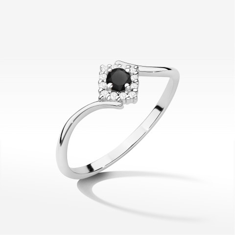Pierścionek z białego złota z czarnym diamentem - próba 585 0,18CT w0702.B3.DIB.01