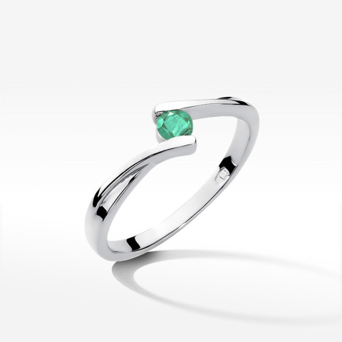 Pierścionek z białego złota ze szmaragdem - próba 585 0,15CT w0180.B3.EMG.01