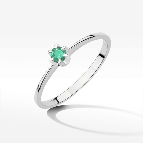 Pierścionek z białego złota ze szmaragdem - próba 585 0,15CT w0220.B3.EMG.02