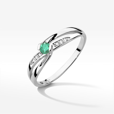Pierścionek z białego złota ze szmaragdem - próba 585 0,28CT w0415.B3.EMG.01