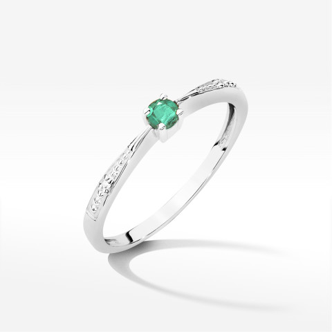 Pierścionek z białego złota ze szmaragdem - próba 585 0,17CT PV-236.B3.EMG.01