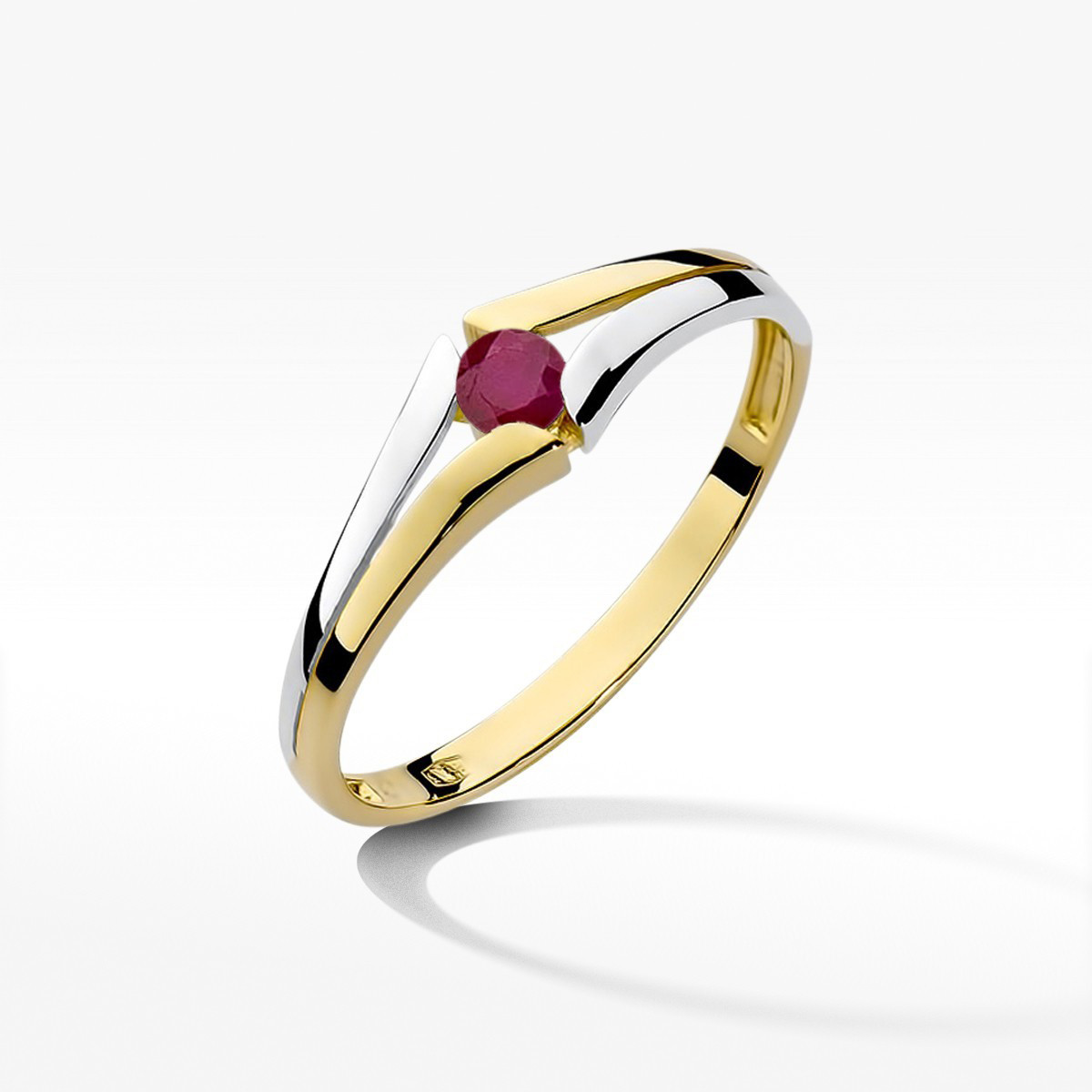 Pierścionek z żółtego złota z rubinem - próba 585 0,15CT w0207.Z3.RUR.01