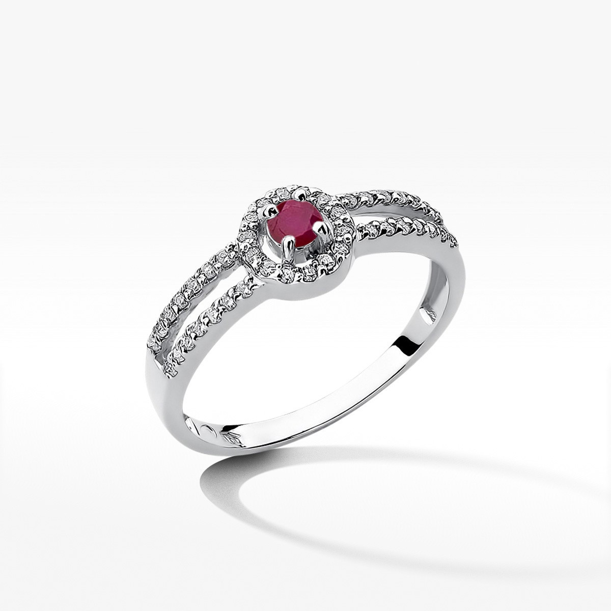 Pierścionek z białego złota z rubinem - próba 585 0,46CT w0272.B3.RUR.01
