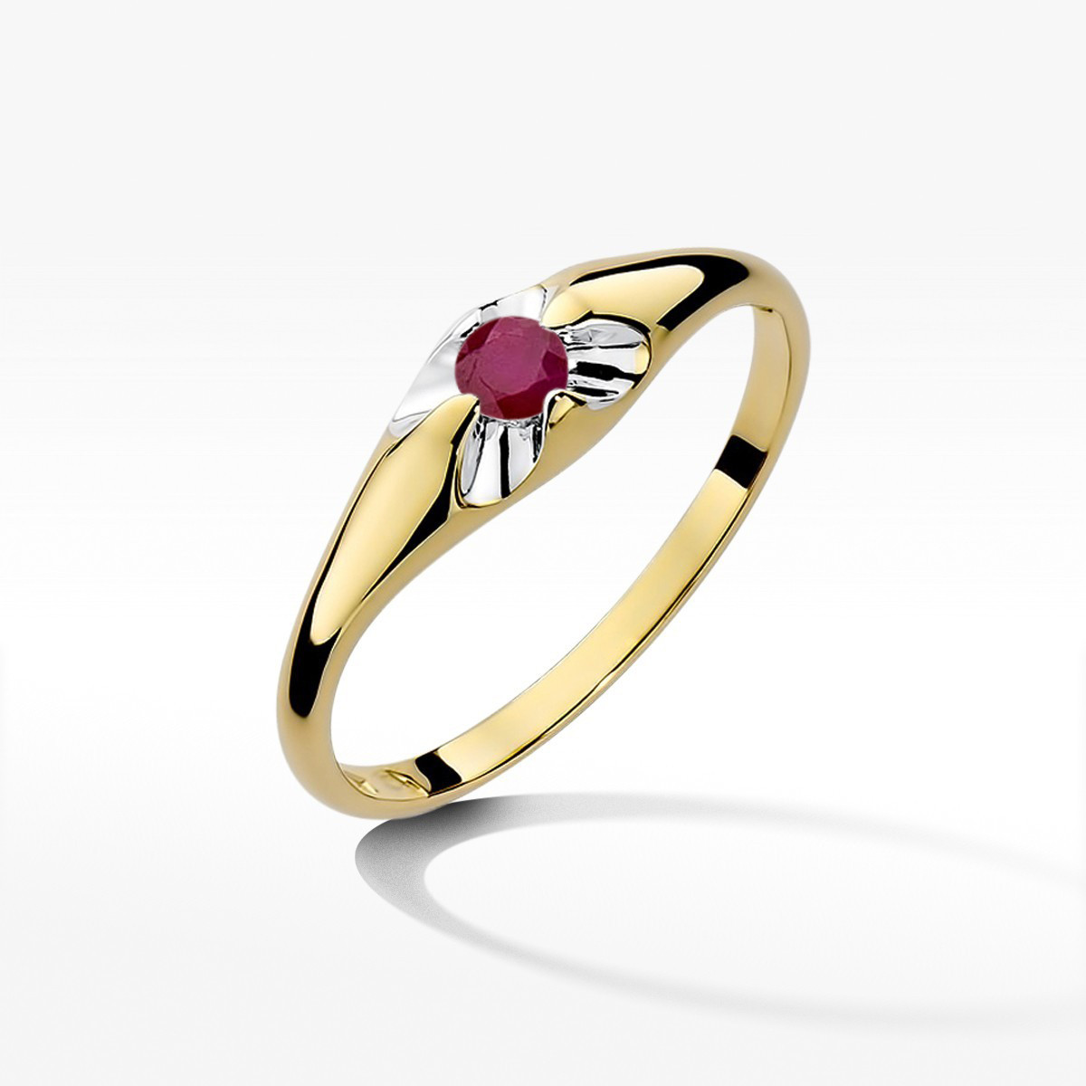 Pierścionek z żółtego złota z rubinem - próba 585 0,15CT w0331.Z3.RUR.01