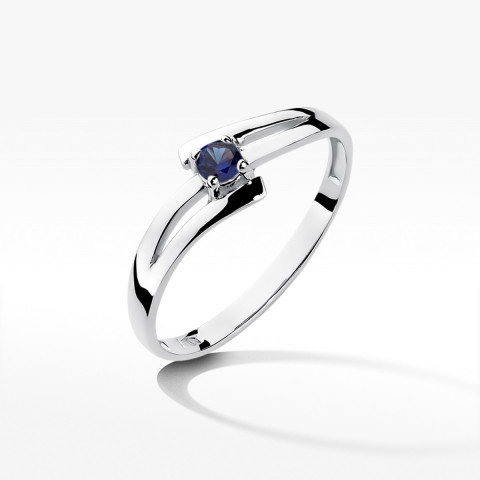Pierścionek z białego złota z szafirem - próba 585 0,15CT w0210.B3.SAB.01