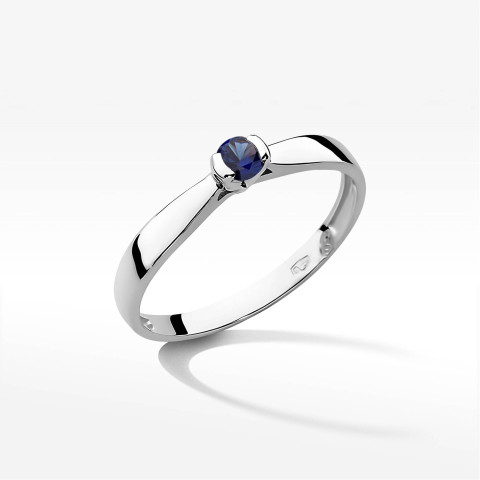 Pierścionek z białego złota z szafirem - próba 585 0,15CT w0223.B3.SAB.02