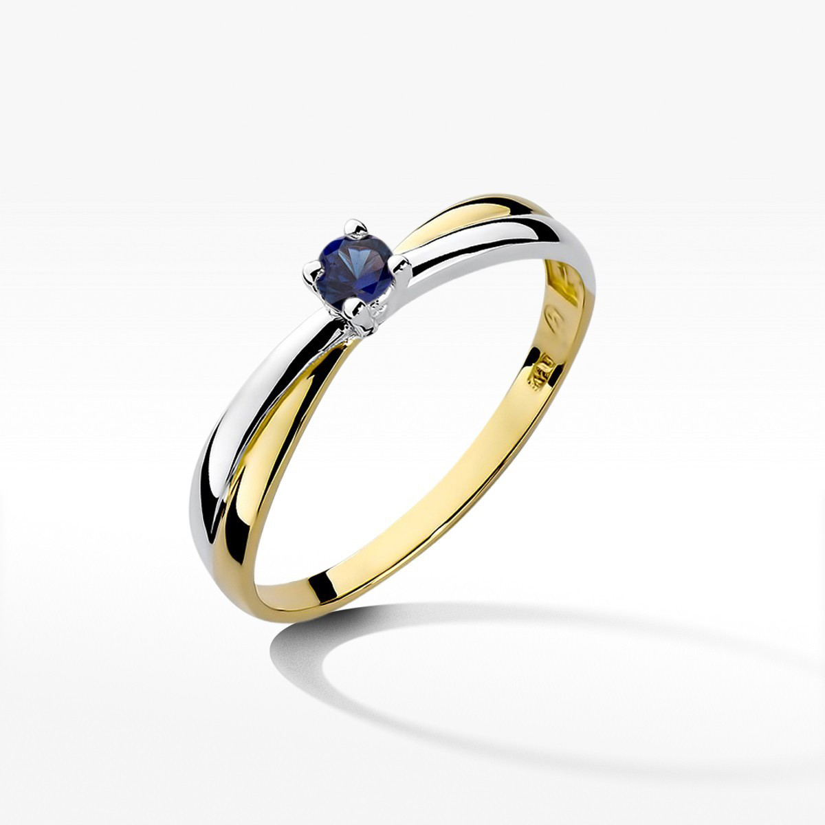 Pierścionek z żółtego złota z szafirem - próba 585 0,15CT w0230.Z3.SAB.02