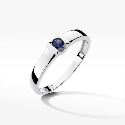 Pierścionek z białego złota z szafirem - próba 585 0,15CT w0249.B3.SAB.01