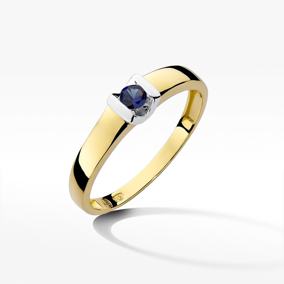 Pierścionek z żółtego złota z szafirem - próba 585 0,15CT w0249.Z3.SAB.01