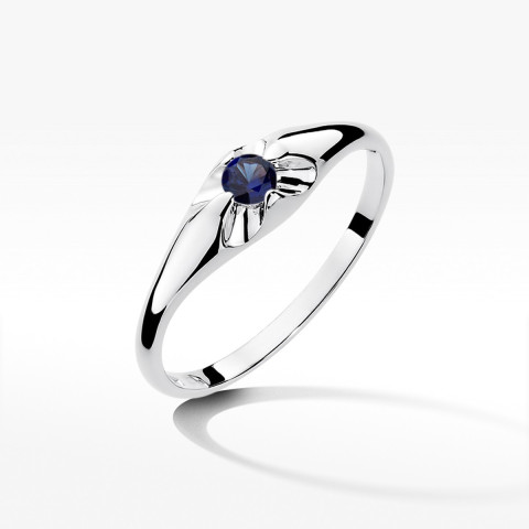Pierścionek z białego złota z szafirem - próba 585 0,15CT w0331.B3.SAB.01