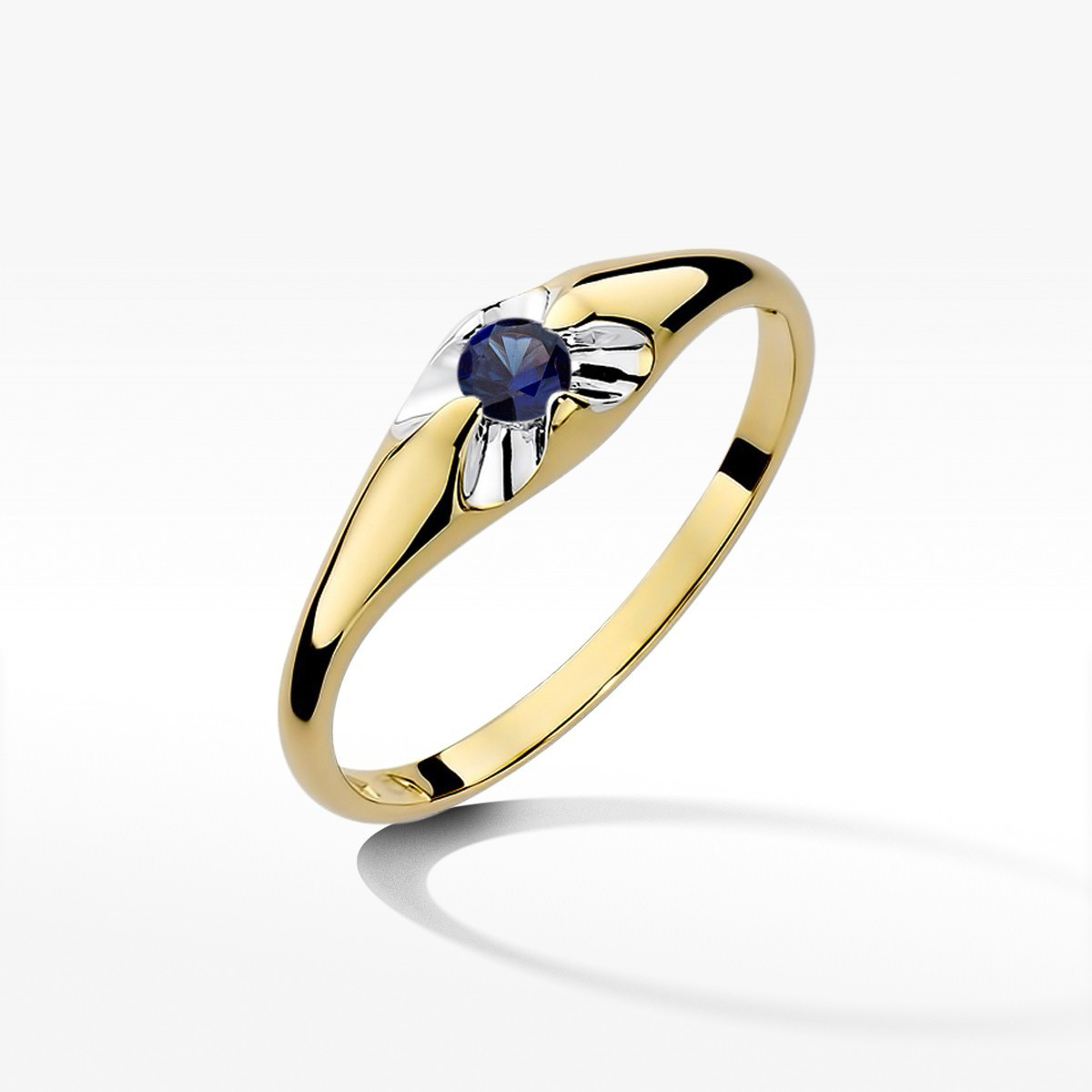 Pierścionek z żółtego złota z szafirem - próba 585 0,15CT w0331.Z3.SAB.01