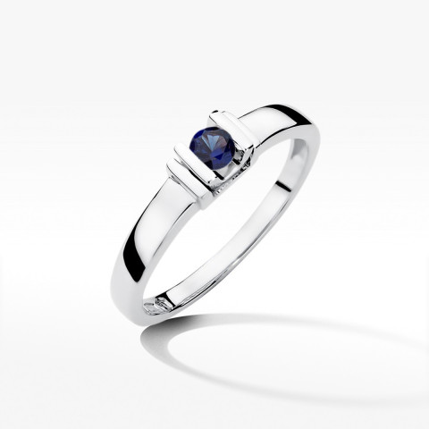 Pierścionek z białego złota z szafirem - próba 585 0,15CT w0343.B3.SAB.01