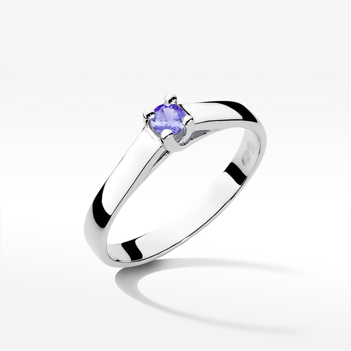 Pierścionek z białego złota z tanzanitem - próba 585 0,15CT w0070.B3.TAP.01
