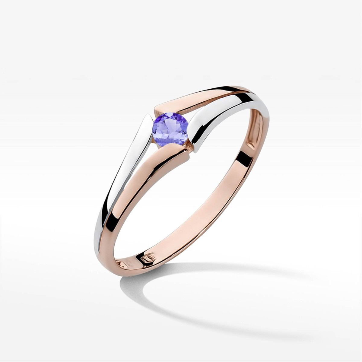 Pierścionek z różowego złota z tanzanitem - próba 585 0,15CT w0207.R3.TAP.01