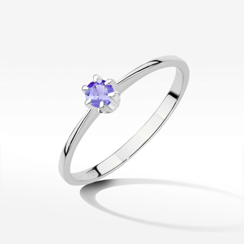Pierścionek z białego złota z tanzanitem - próba 585 0,15CT w0220.B3.TAP.02