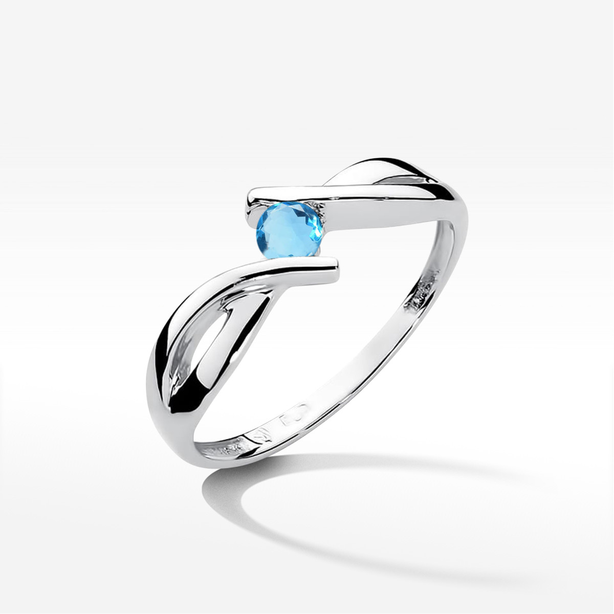 Pierścionek z białego złota z topazem Swiss - próba 585 0,15CT w0191.B3.TOB.01