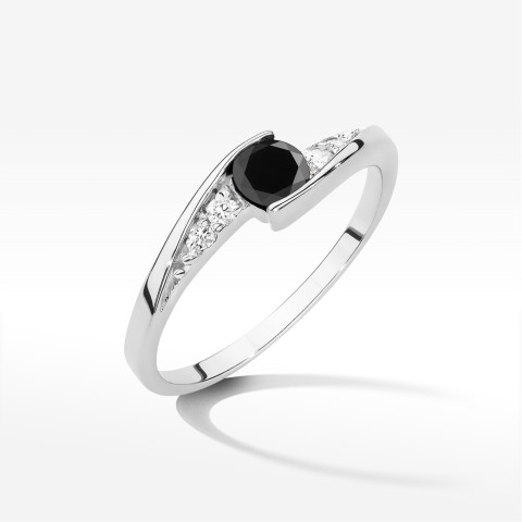 Pierścionek z białego złota z czarnym diamentem - próba 585 0,358CT w0618.B3.DIB.01