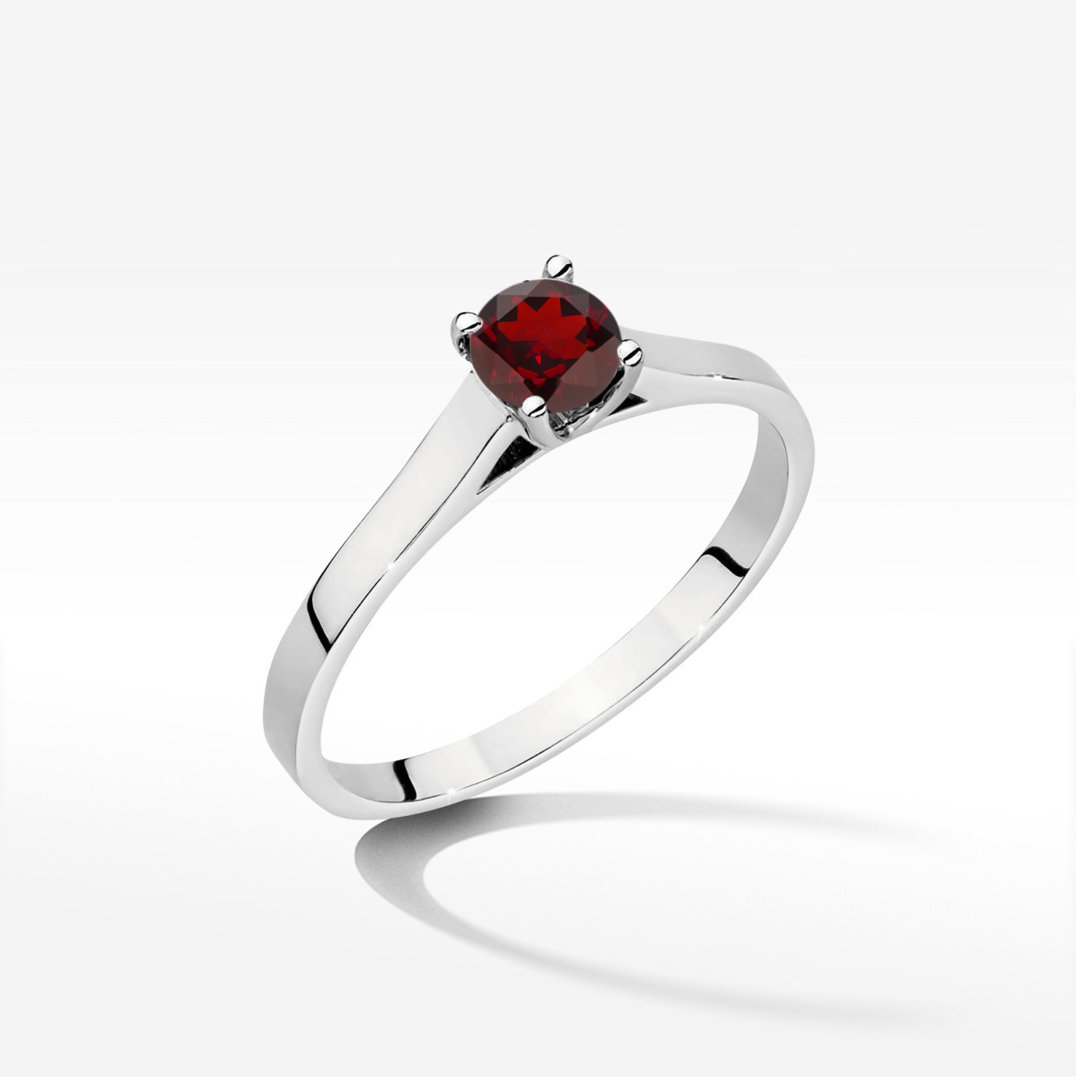 Pierścionek z białego złota z granatem - próba 585 0,60CT w0526.B3.GAR.02