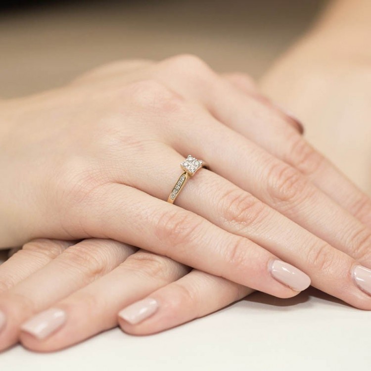 Pierścionek z białego złota z diamentami  - próba 585 0,17CT W-402W