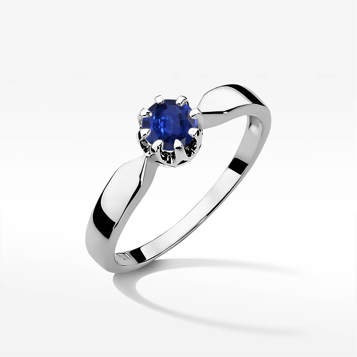 Pierścionek z białego złota z szafirem - próba 585 0,50CT w0228.B3.SAB.07