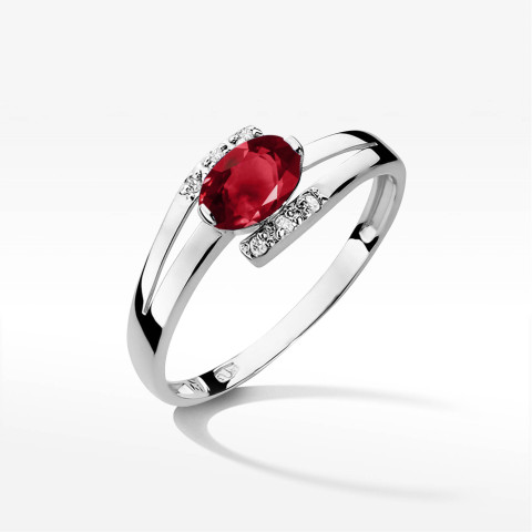 Pierścionek z białego złota z granatem - próba 585 0,552CT PV-072.B3.GAR.01